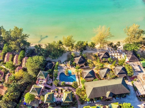 Coconut Beach Resort