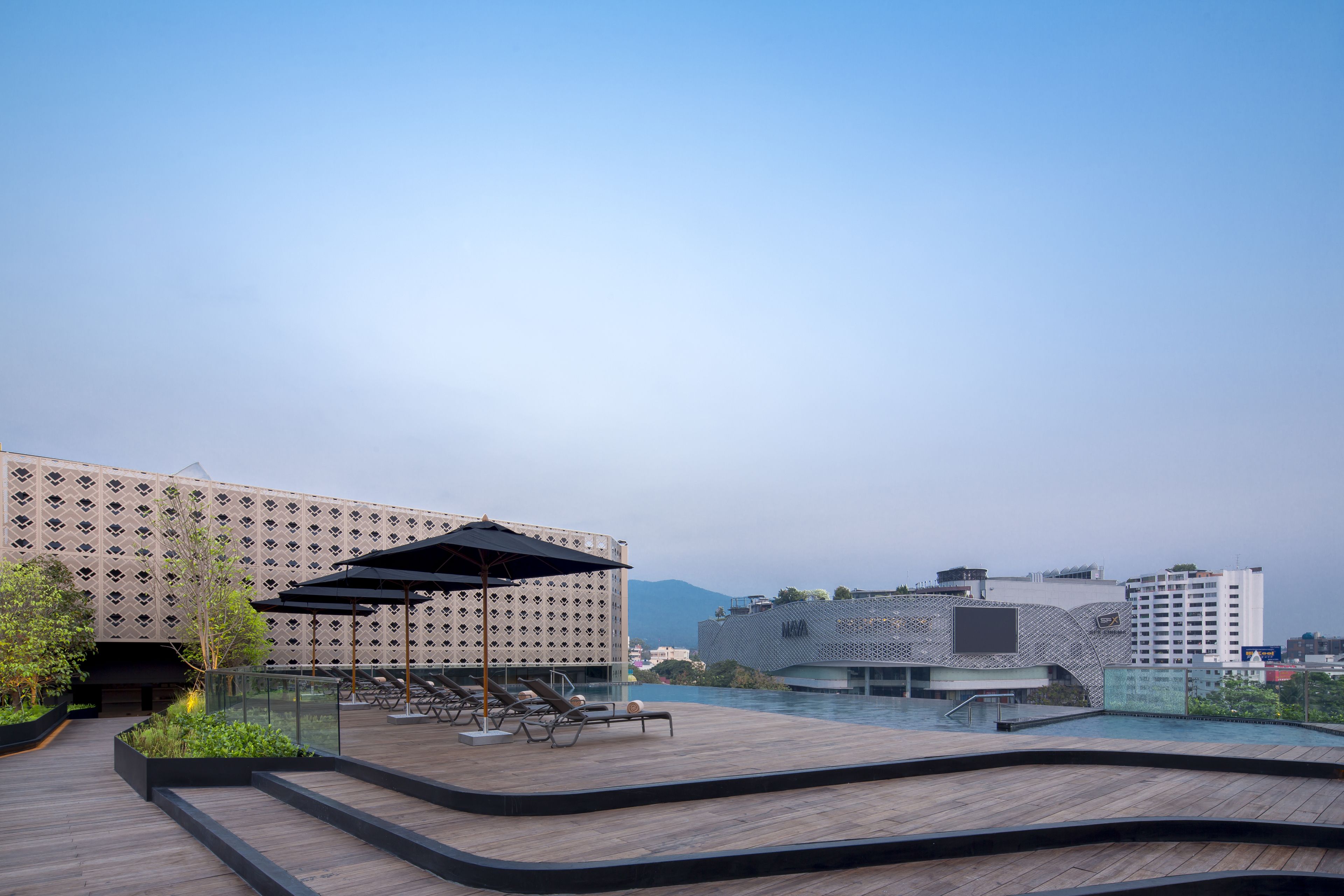 outdoor pool, pool umbrellas