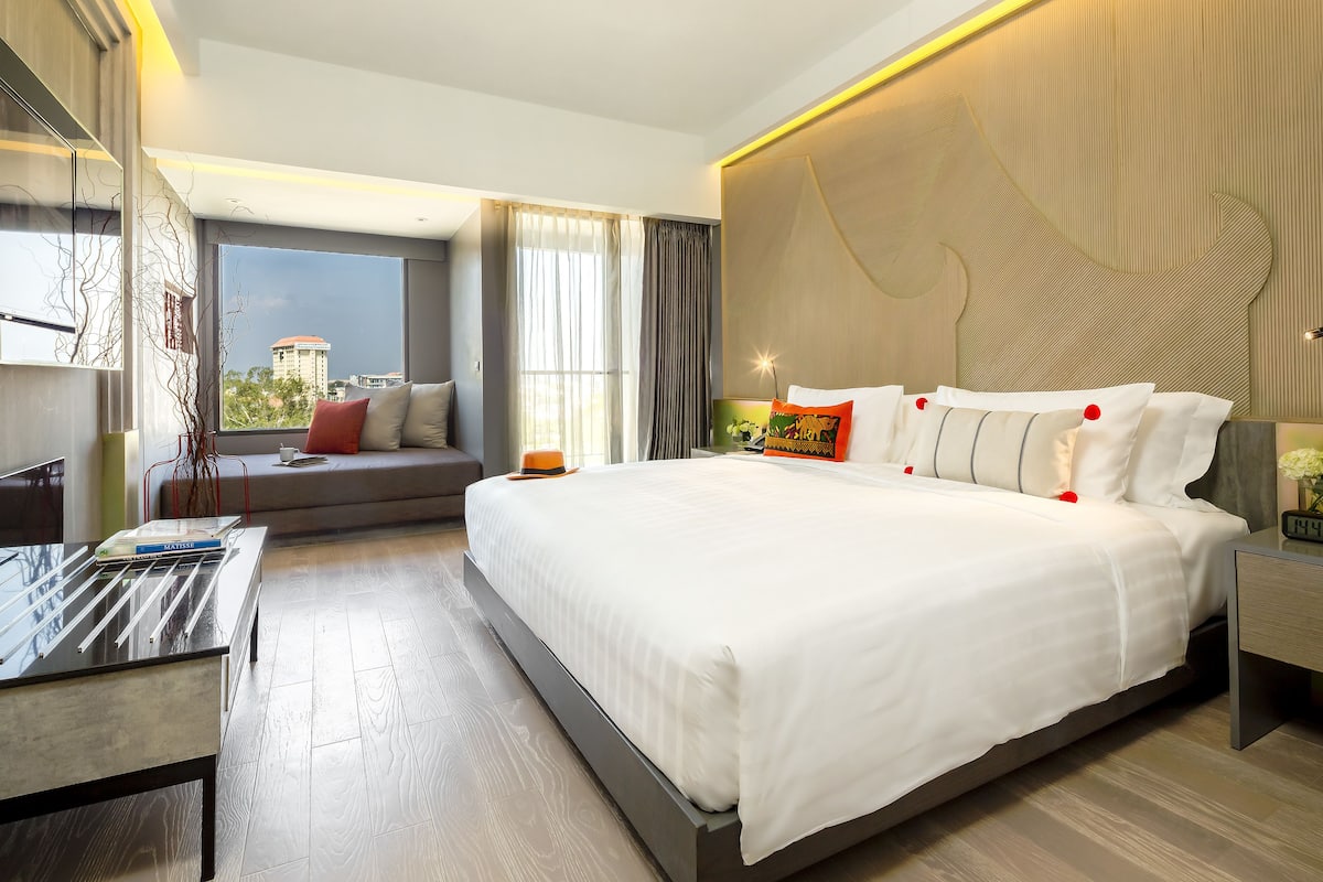Deluxe Room (24 Hours Use of Room) | Cofres nos quartos, quartos à prova de som