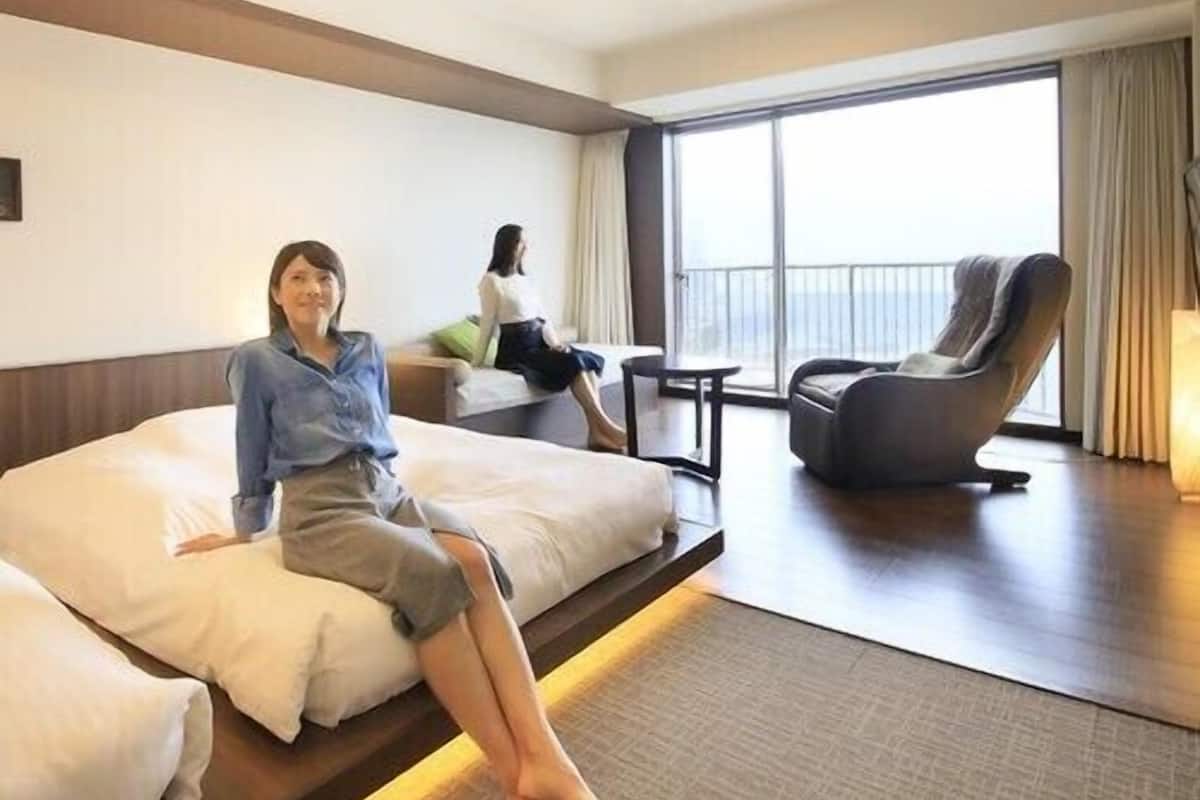 高級寢具、房內夾萬