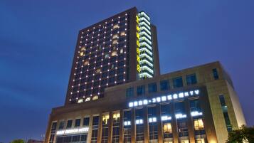 Front of property – evening/night