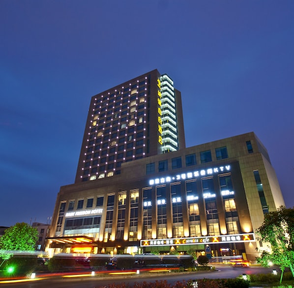 Front of property – evening/night