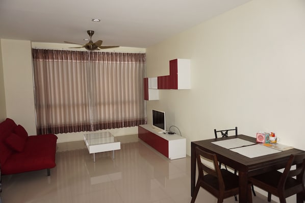 Studio One Bedroom with Kitchenette | Wohnbereich