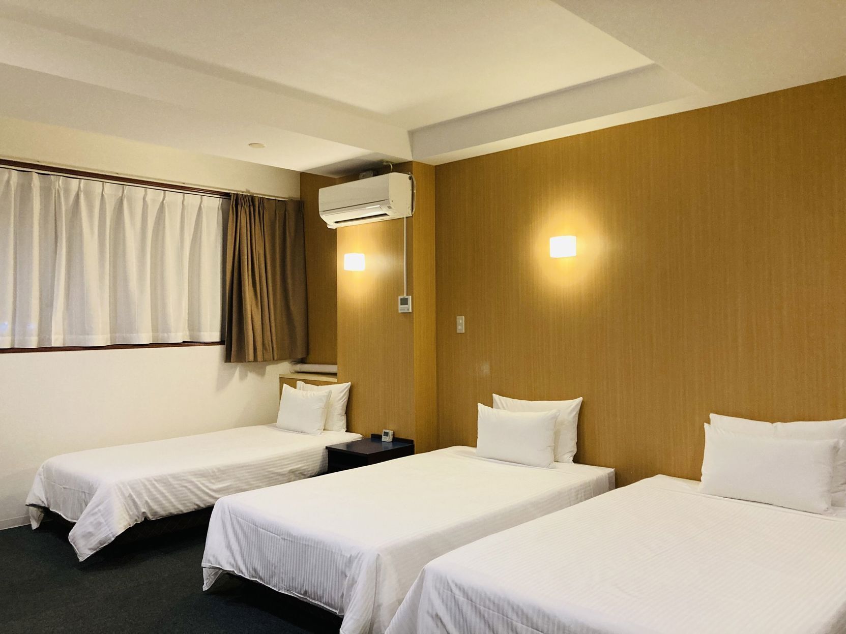 Blackout drapes, iron/ironing board, free WiFi, bed sheets