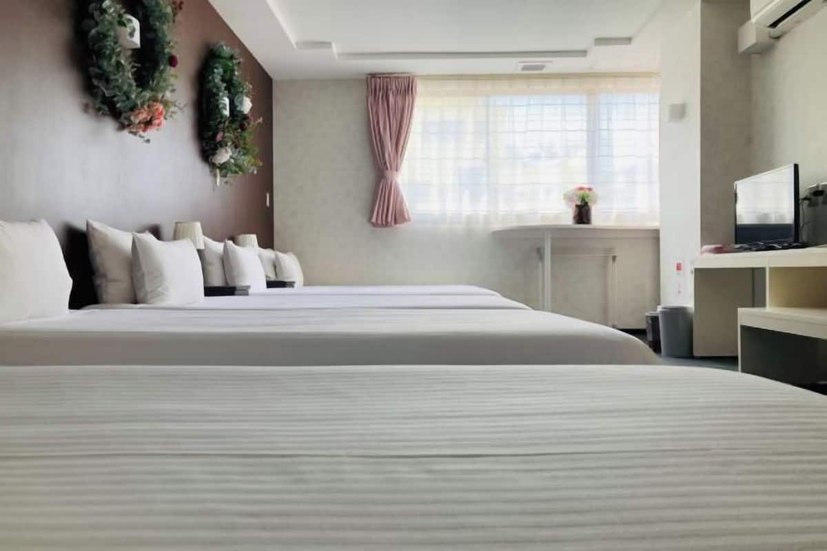 Blackout curtains, iron/ironing board, free WiFi, bed sheets
