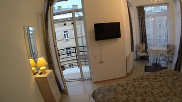 Lejlighed (Duplex 6Adults) | Premium-sengetøj, skrivebord, strygejern/strygebræt