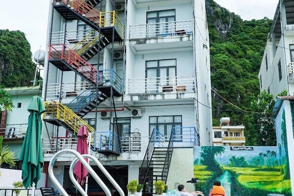室外泳池