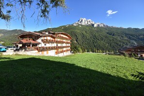 Garden - Al Piccolo Hotel (San Giovanni di Fassa)