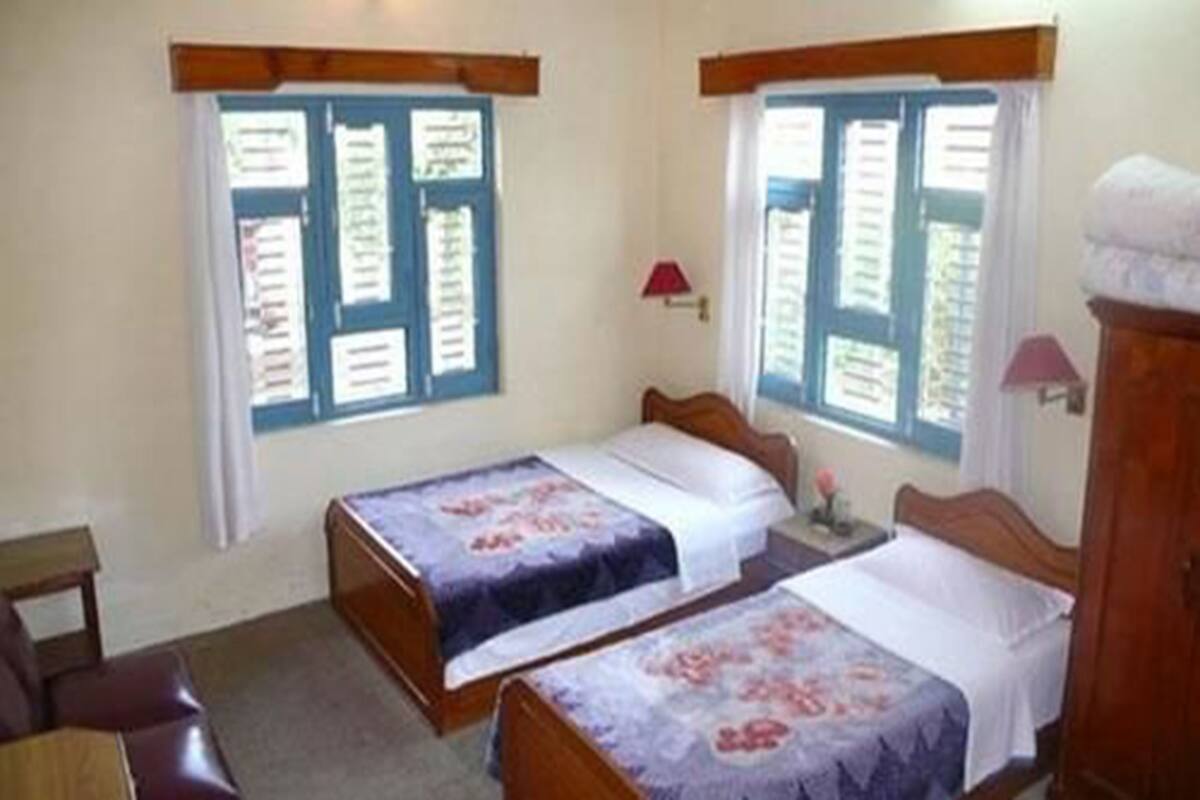 Standard Room | Desk, free WiFi, bed sheets