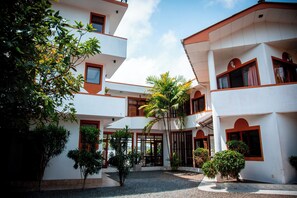 Exterior - Riverside Inn Fuji (Bentota)