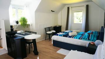 Apartment | 2 Schlafzimmer, hochwertige Bettwaren, Daunenbettdecken