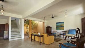 Interior entrance - Villa Sunbird (Wennappuwa)