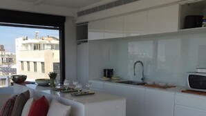 Flat-screen TV, pay movies - Tel Aviv Port (Tel Aviv)