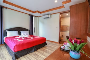 Habitación superior | Escritorio y wifi gratis 