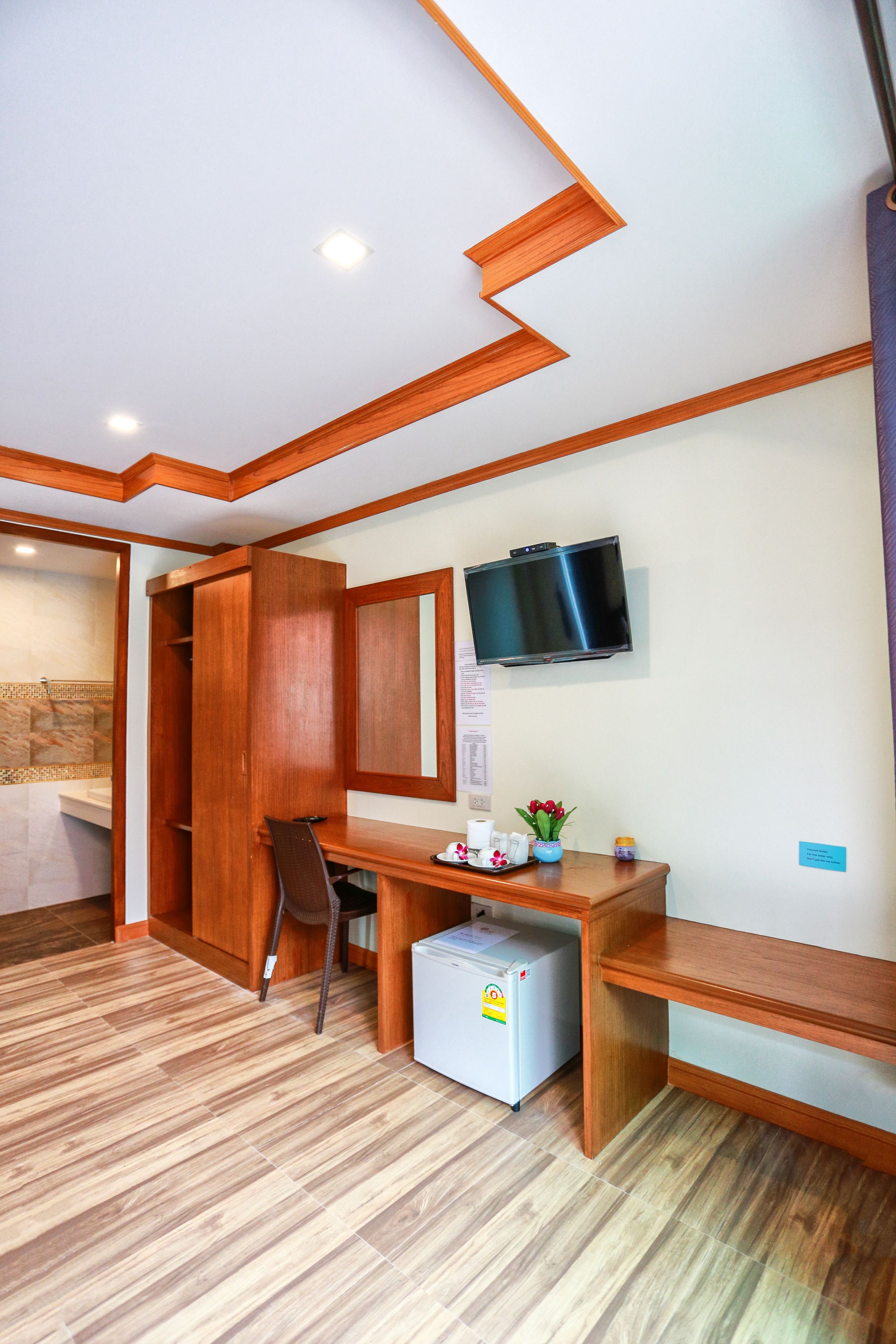 superior room | desk, free wifi