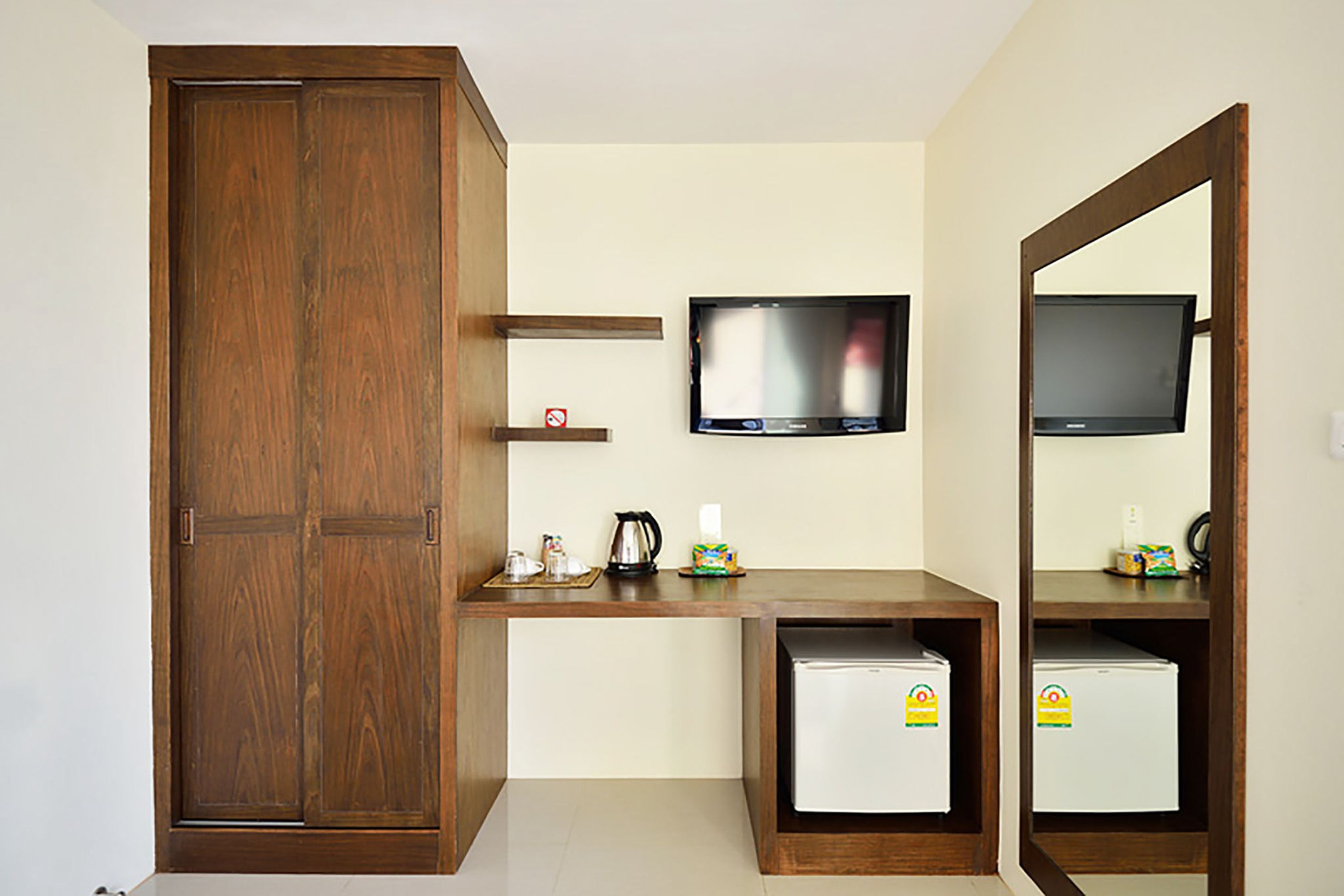 deluxe double room | room amenity