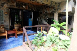 Air Conditioning Bungalow | Terrace/patio