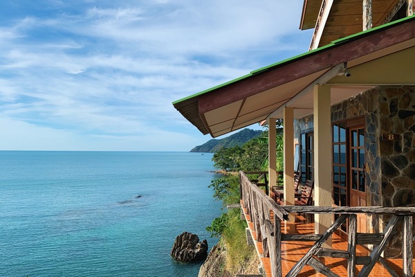 Sea View Air Conditioning Bungalow | Free WiFi