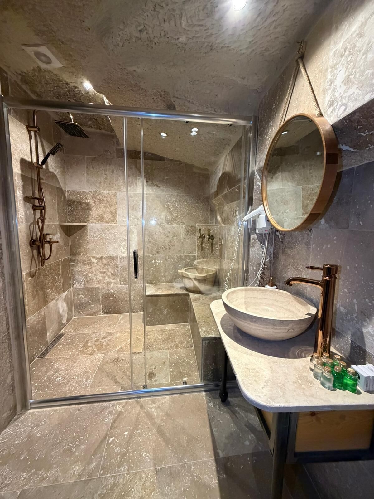 Foto - Century Cave Hotel