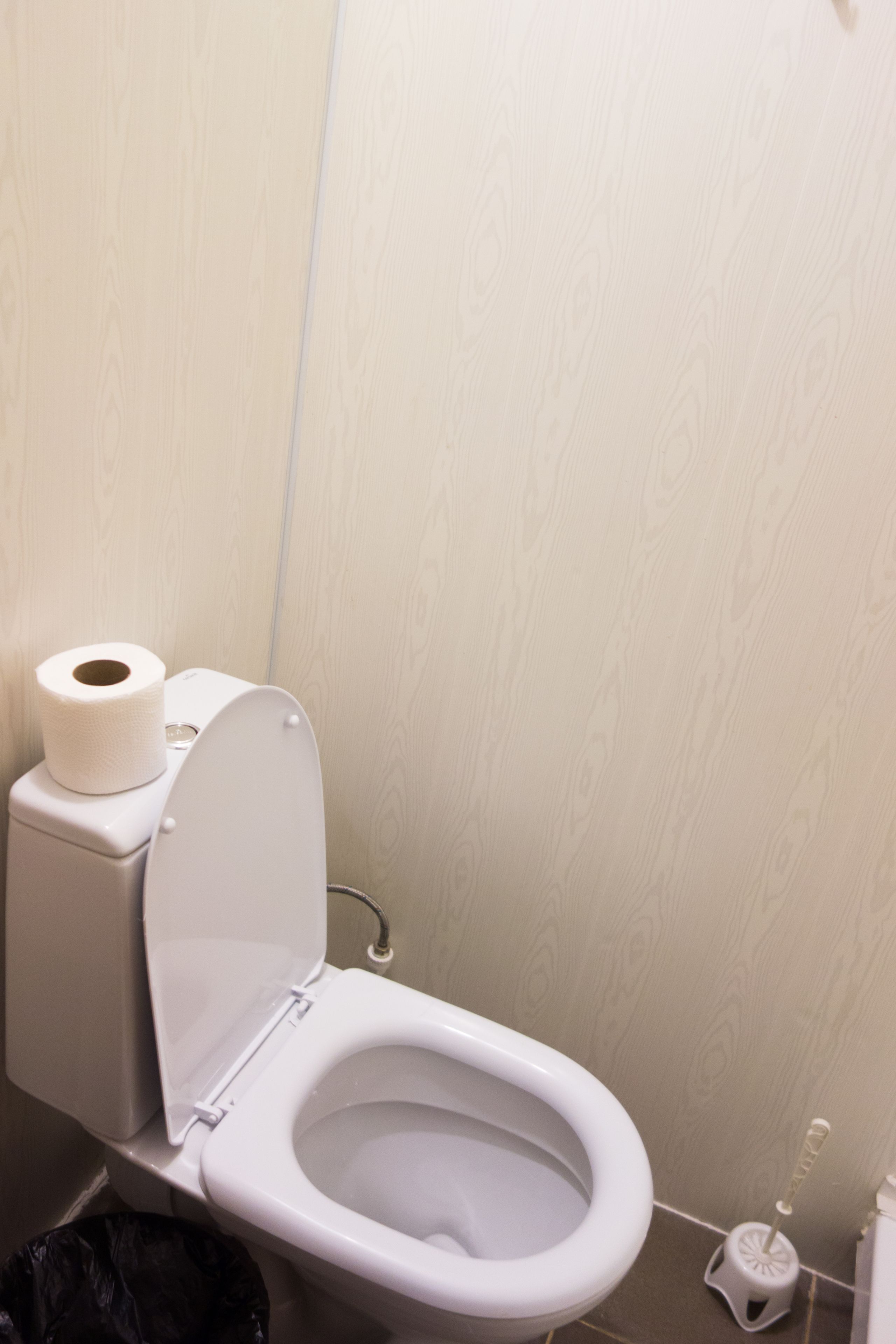 Studio (C) | Salle de bain | Douche, sèche-cheveux