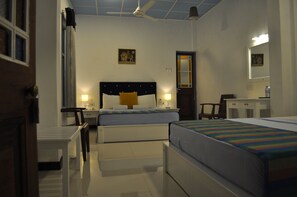 Premium Quadruple Room, 2 Double Beds