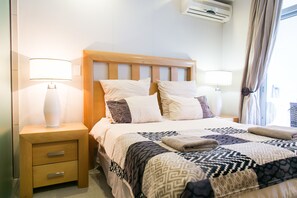 Departamento ejecutivo, 2 habitaciones | Decoración personalizada y muebles diferentes 