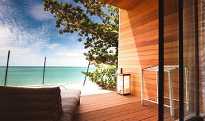 蜜月客房 | 客廳 | 32 吋平面電視連衛星電視頻道、電視