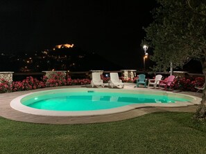 Outdoor pool, pool loungers - B&B I 4 Sentieri (Castel San Pietro Romano)