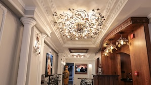 Interior entrance - Arach Hotel Harbiye (Istanbul)