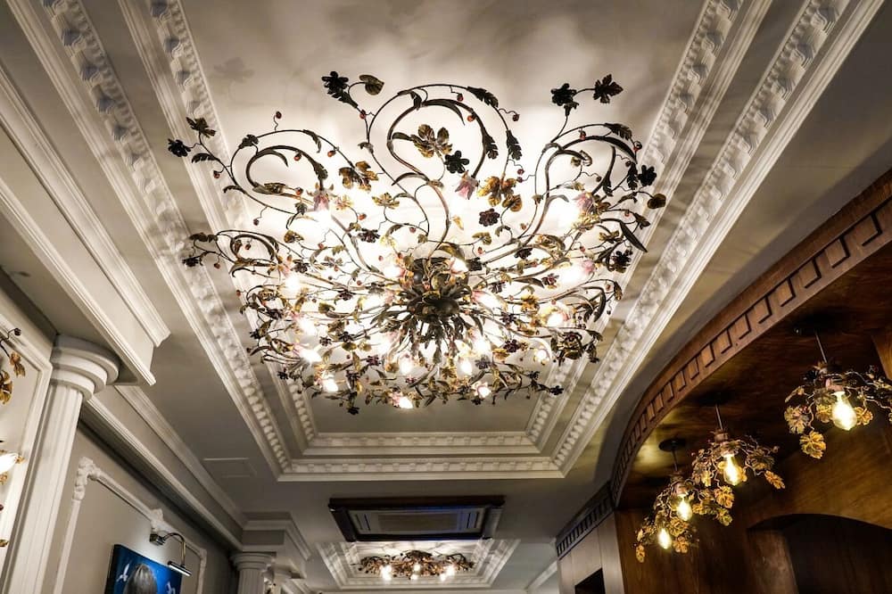 Arach Hotel Harbiye