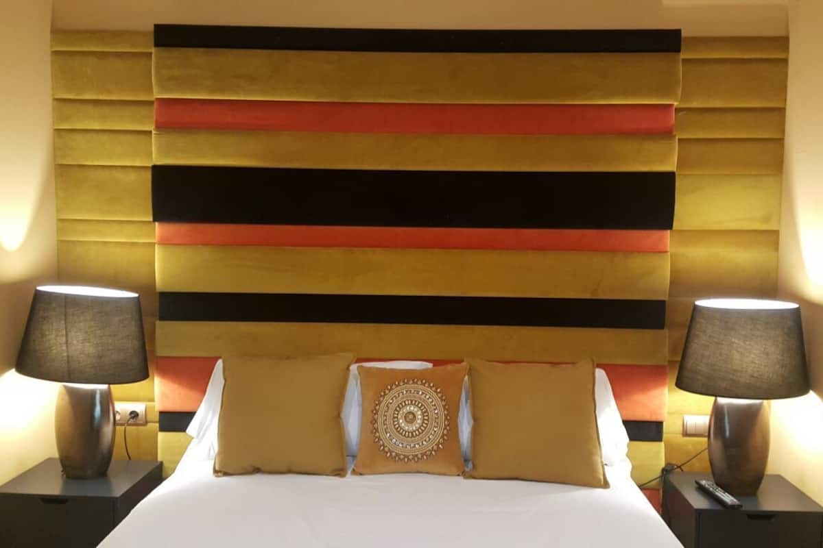 Premium bedding, down duvets, in-room safe, blackout curtains