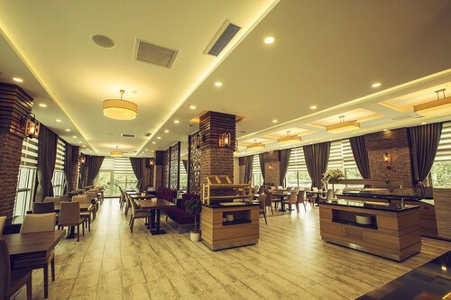 Elgarden Hotel & Residence