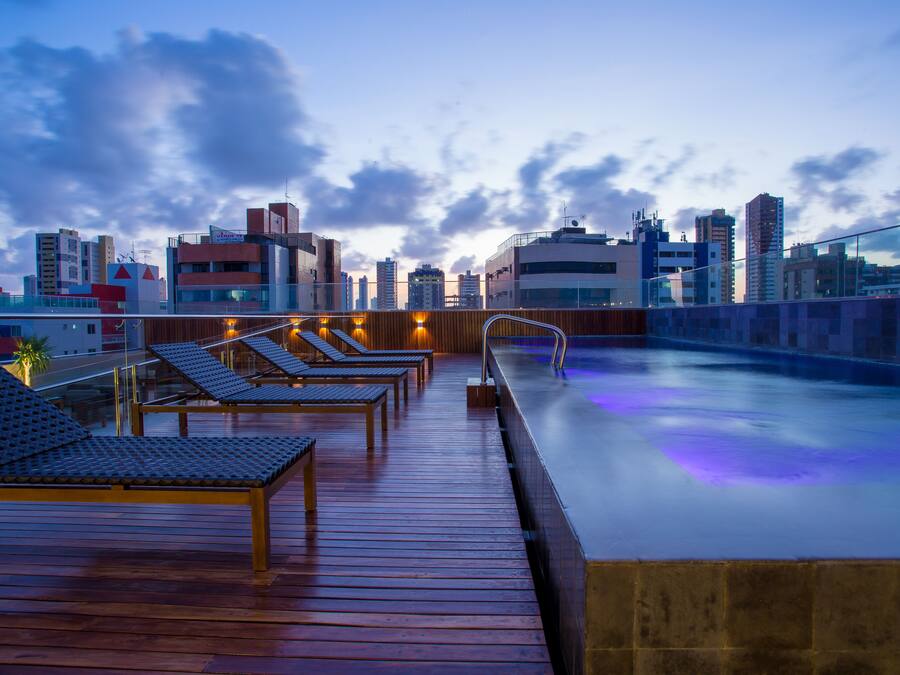 Outdoor pool, pool loungers