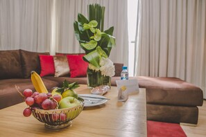 Suite Mewah | 1 kamar tidur, seprai premium, bantalan ekstra lembut, dan brankas