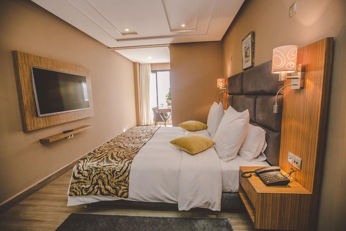 1 Schlafzimmer, hochwertige Bettwaren, Pillowtop-Betten, Zimmersafe