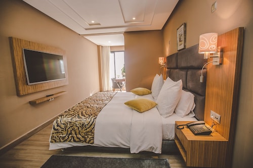 DownTown Hotel Maârif Casablanca By TSA