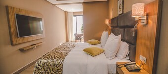 DownTown Hotel Maârif Casablanca By TSA