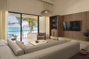 Premium bedding, free minibar items, in-room safe, laptop workspace - Alila Mayakoba (Playa del Carmen)