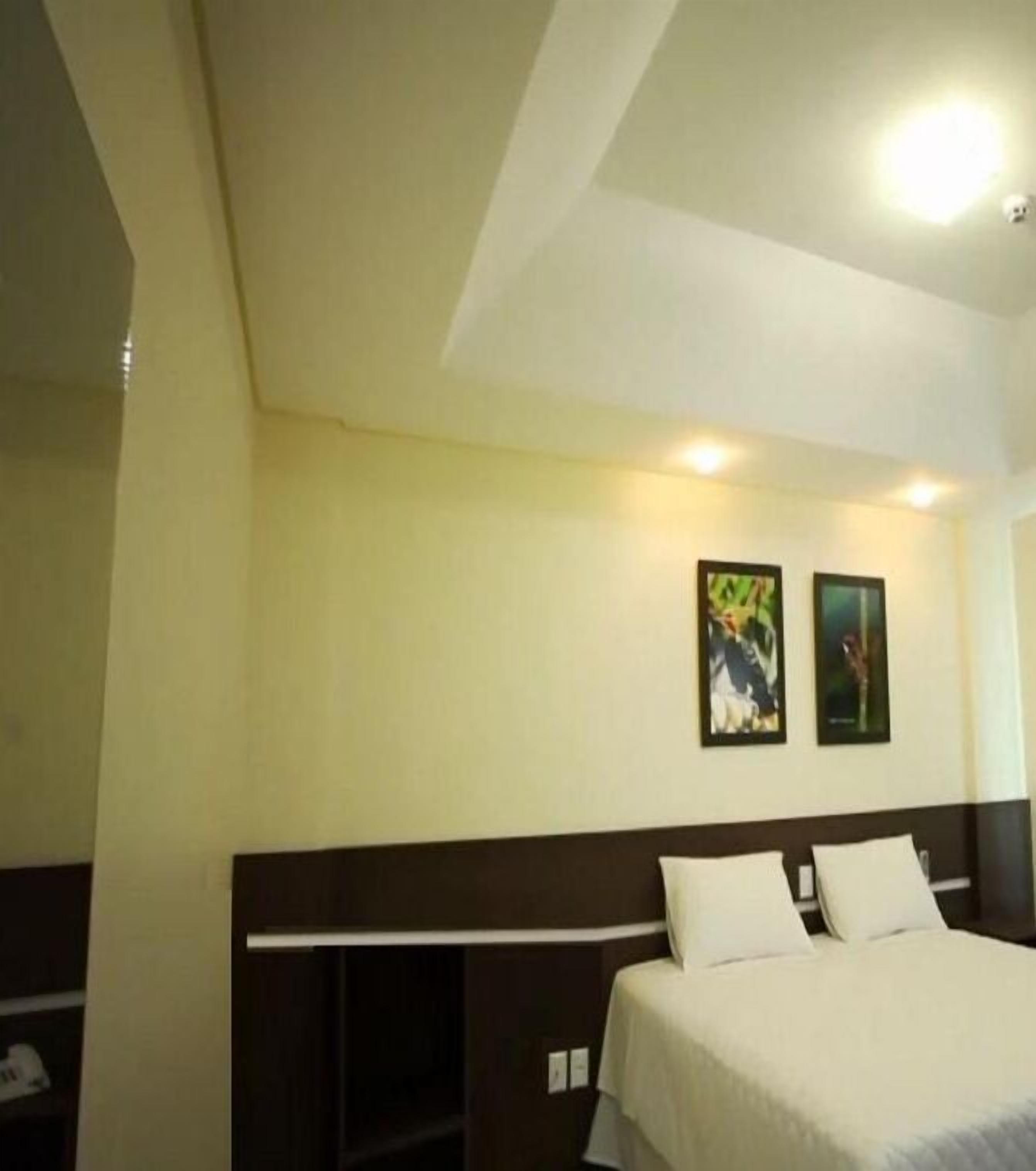 minibar, in-room safe, blackout curtains, free wifi