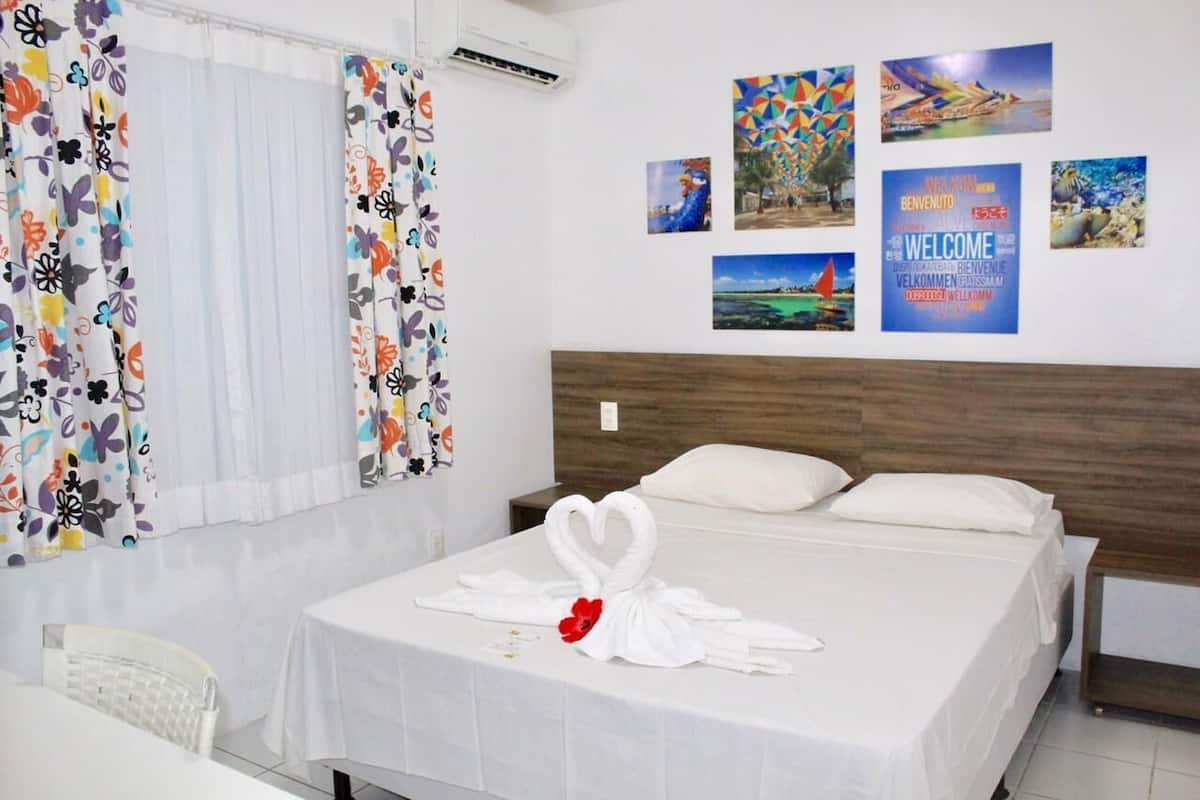 Standard Duplo | Minibar, iron/ironing board, free WiFi, bed sheets