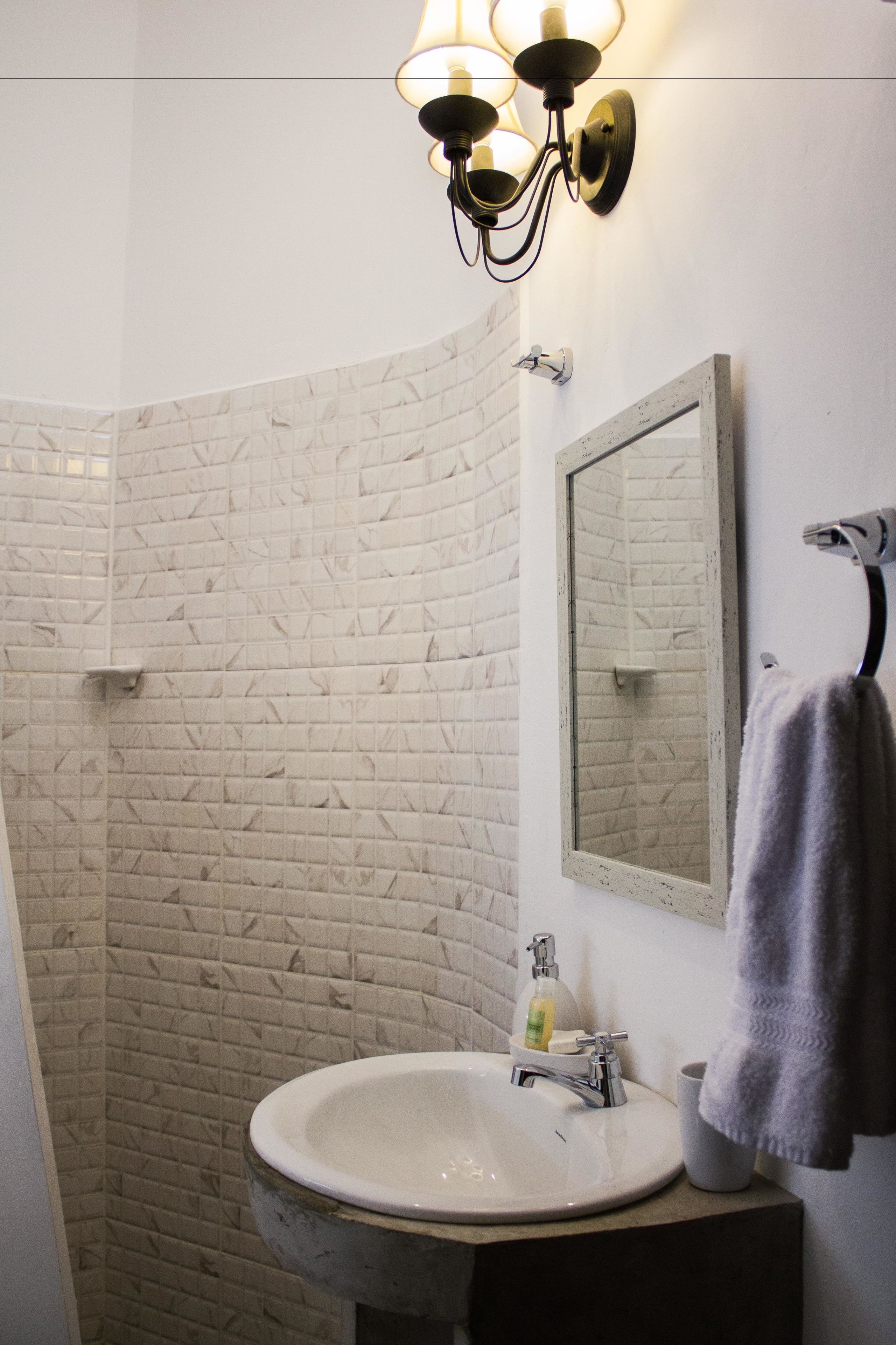 deluxe double room, 1 bedroom | bathroom sink