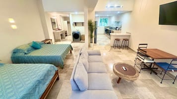 Classic Loft, 1 Bedroom, Kitchen (AB) | Premium bedding, down comforters, memory foam beds, desk