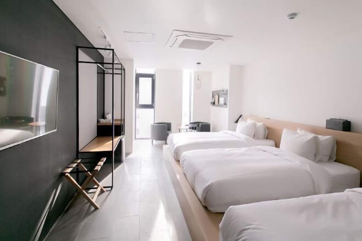 1 quarto, cofres nos quartos, individualmente decorados