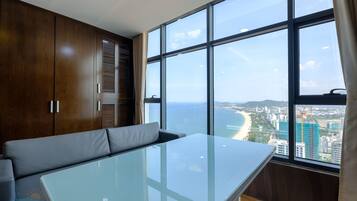 Blackout curtains, iron/ironing board, free WiFi