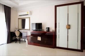 Room amenity - LK Majestic Villa (Pattaya)