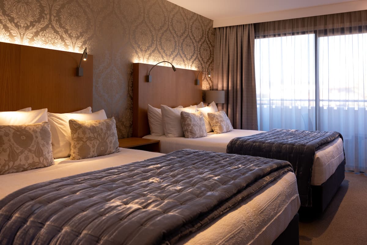 Deluxe Room (Twin) | 1 bedroom, premium bedding, desk, blackout curtains