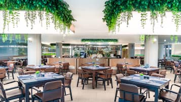 Daily buffet breakfast (THB 500 per person)