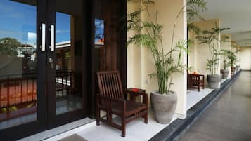 Deluxe tweepersoonskamer | Ingang accommodatie