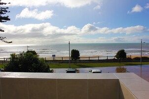Oceanfront Twin with Harbour View | View from room