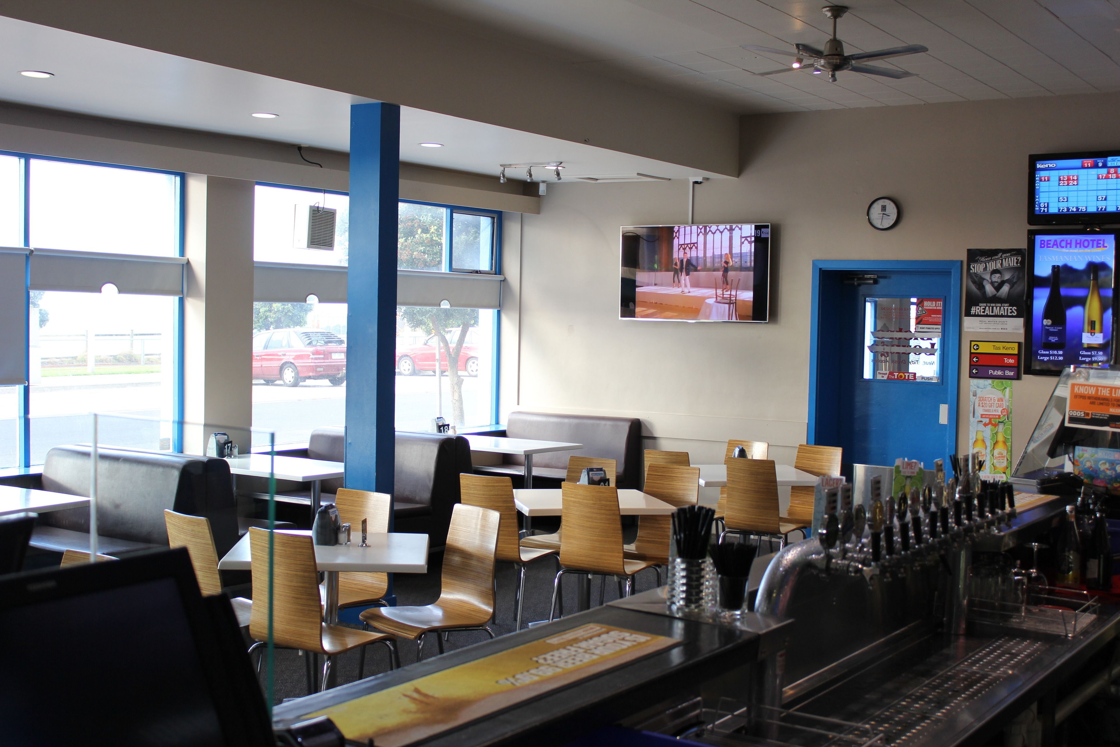 Lunch and dinner served, beach views 